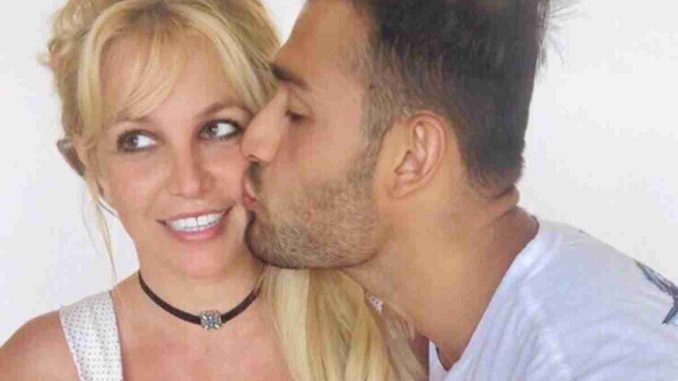 Sam Asghari, Britney Spears